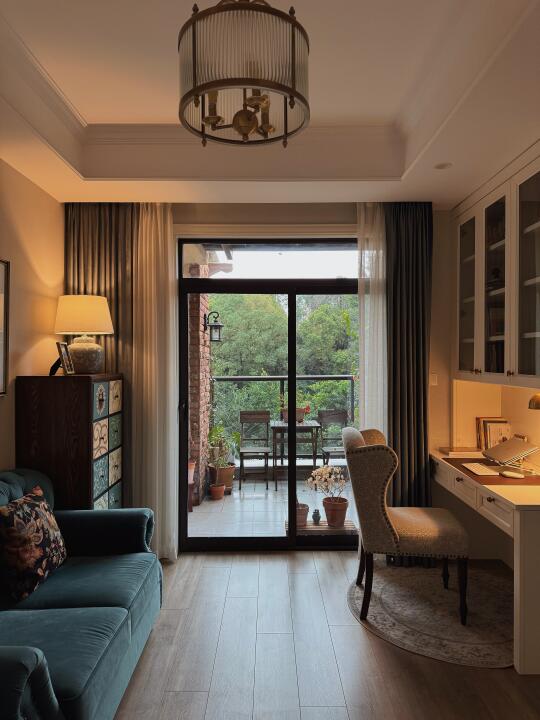 有人懂吗，我真的很喜欢呆在书房