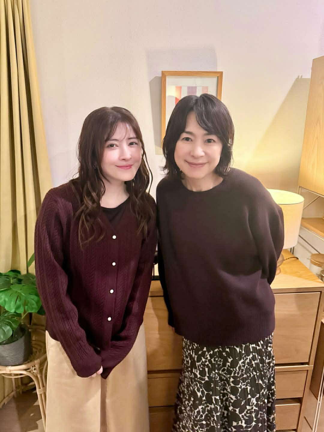 日娱新闻宫泽艾玛 日剧《不生孩子的女人就不行吗？DINKs的十月怀胎》ins宫泽
