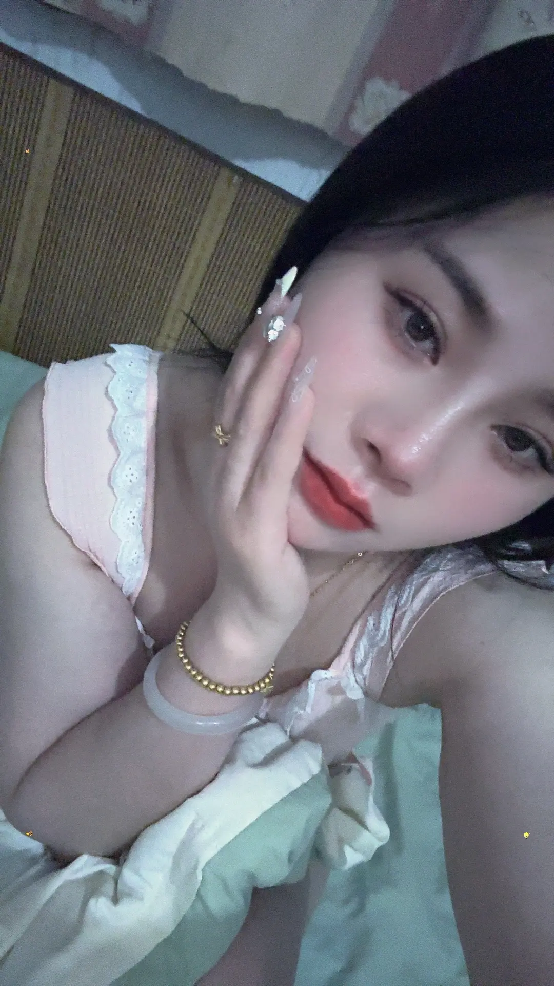 “生活总是让、很懂事的人        承担最糟糕的、感受和结果