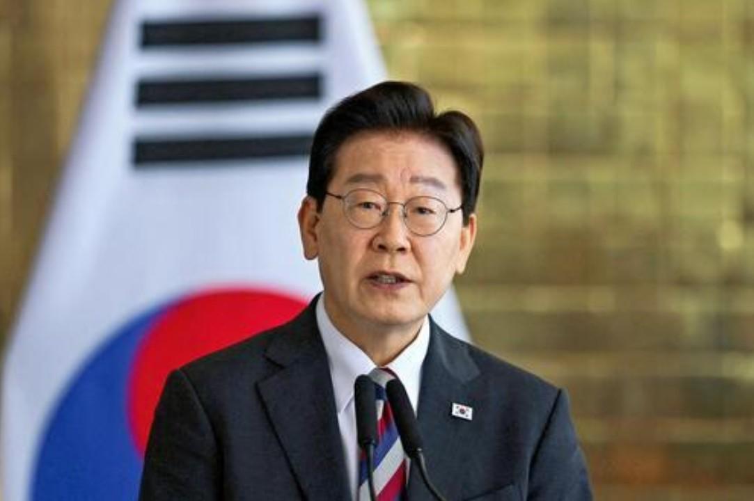 【韩国总统李在明光复节纪念仪式上的演说中表示将继续推进面向未来的日韩关系。回避了