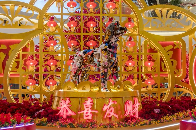 3月12日，江苏无锡一家刚开业两天的餐饮店，拒绝顾客带巨型贵宾犬入内就餐，结果遭