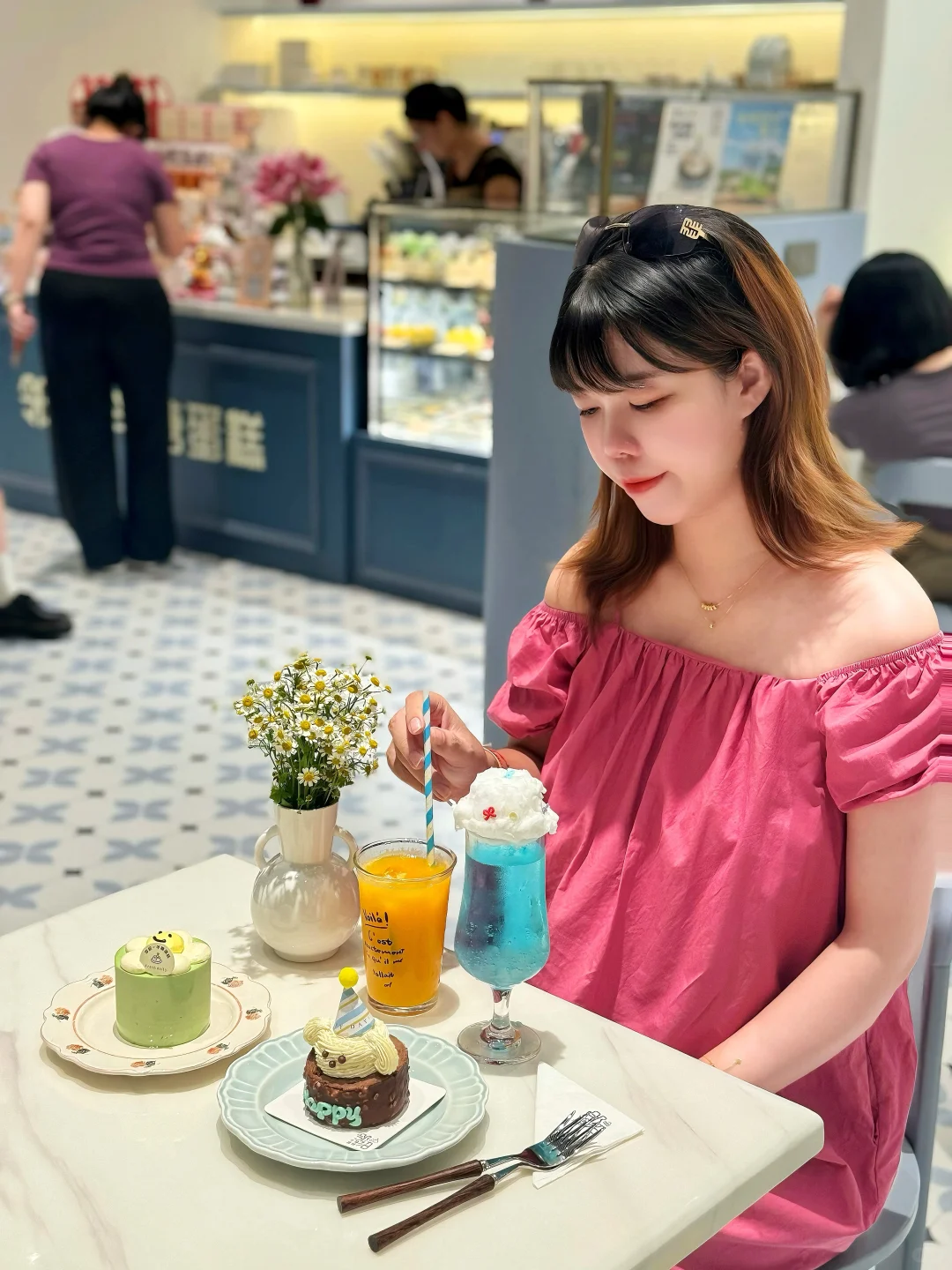 在四海城吃到了巨可爱的小狗蛋糕🎂