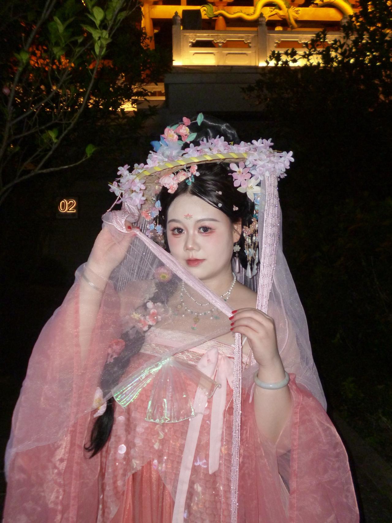古镇的夜晚，随拍几张。