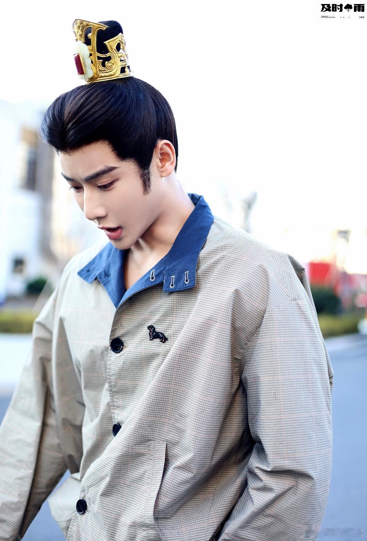 代高政主演嫁金钗嫁金钗 代高政造型帅到犯规！镜头前一站自带焦点，眼神杀更是点睛之