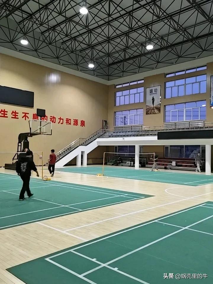 给孩子不要补课！！！
选一项他热爱的运动，
让他尽情的绽放自己。
身体好，视力好