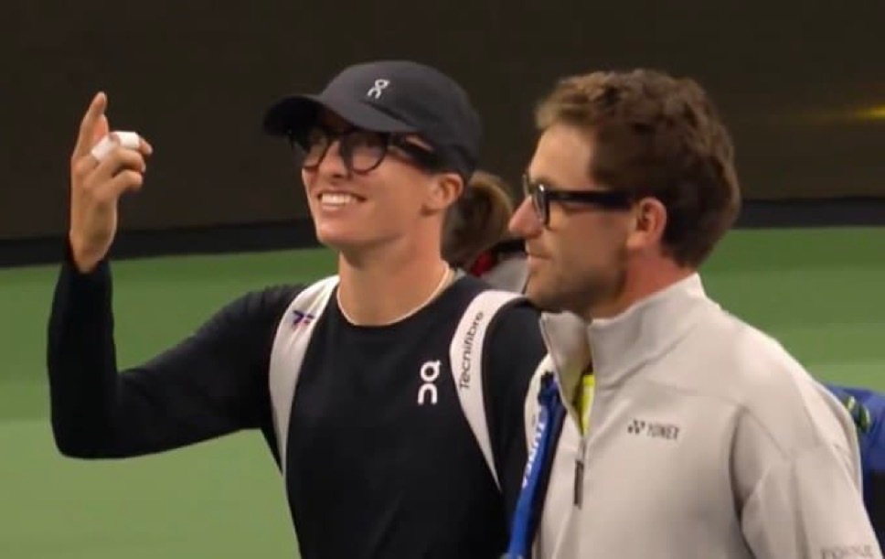 斯瓦泰克和鲁德的眼镜造型如何👓网球体育大赏