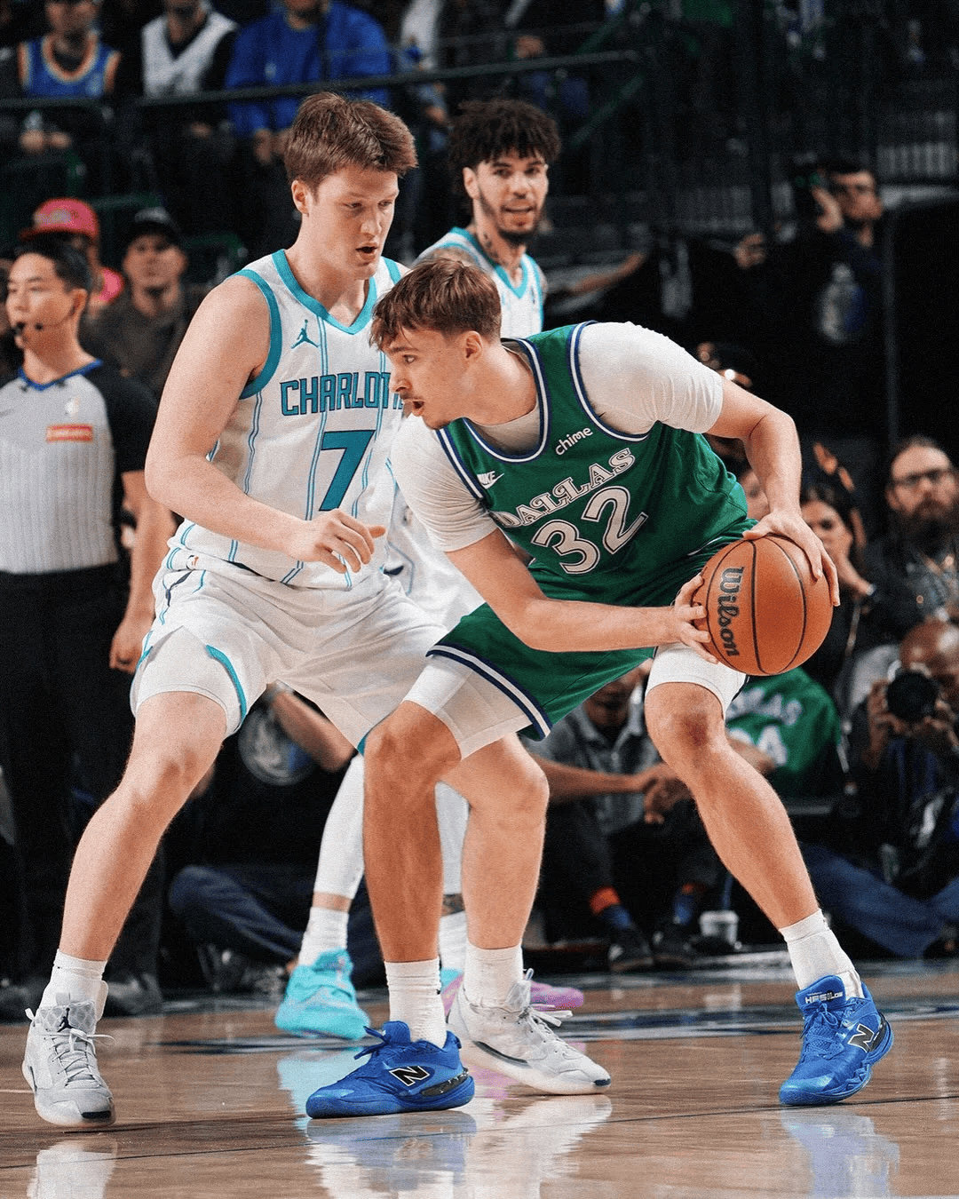 网传刘冲被VOGUE辞了昨天，弗拉格和克尼普尔两人合计贡献83分，创下50余年来