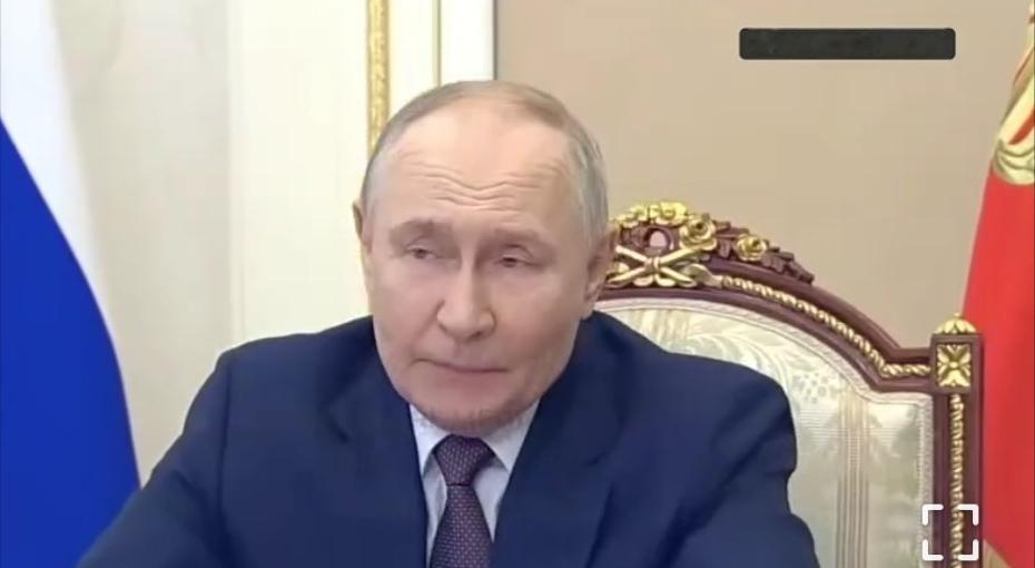 【普京：丹麦向来将格陵兰当作殖民地，管控手段强硬】

俄罗斯总统普京近期关于格陵