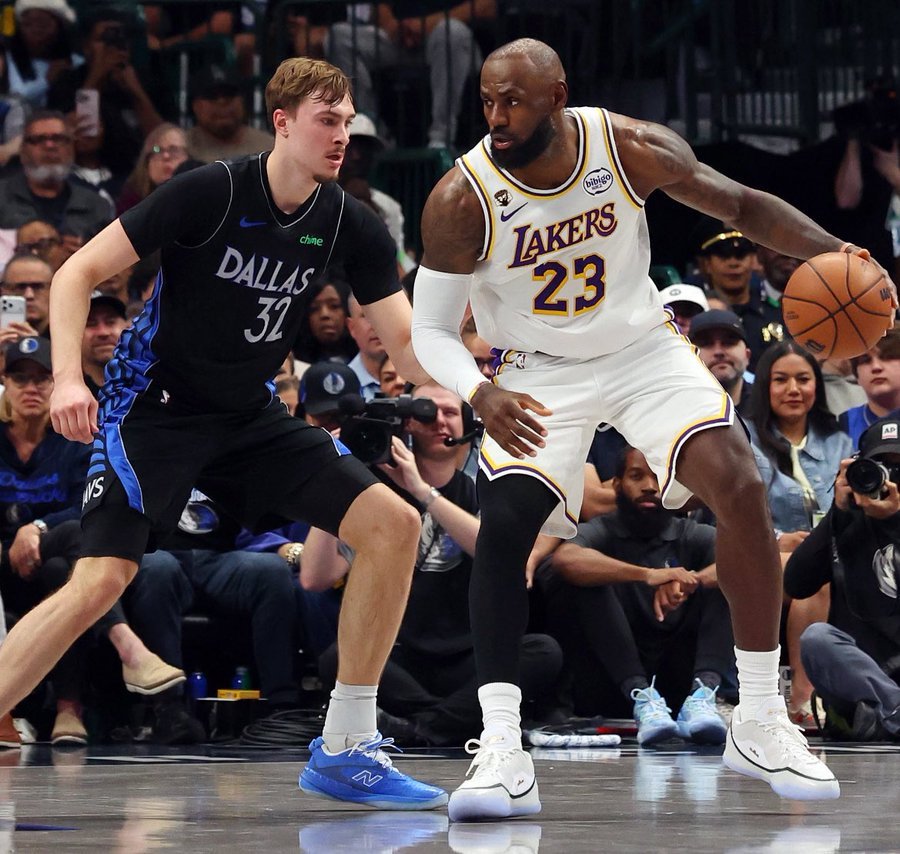 达拉斯独行侠 NBA球员评分 弗拉格-我的评分：弗拉格成为自阿伦·艾弗森以来，首