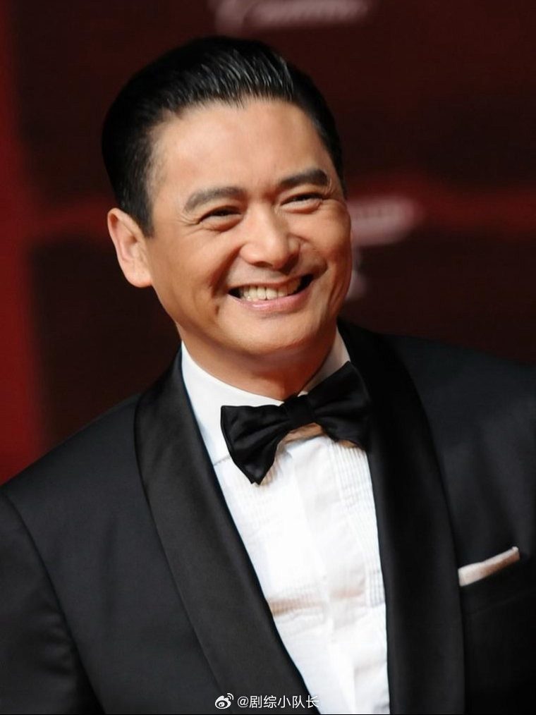 七位影帝齐聚寒战1994 《寒战》系列十年回归，剧组直接把影帝批发市场搬来了。周