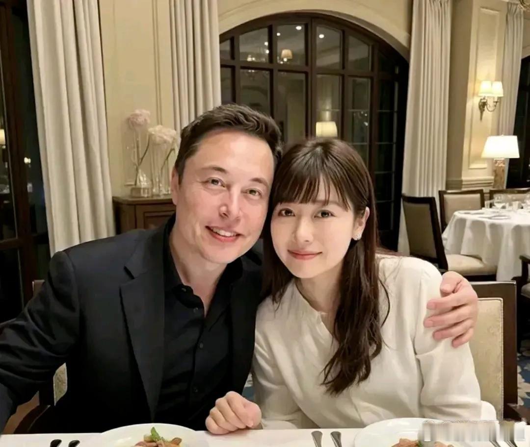 马斯克刚找的新女朋友，看着又是跟以前不同类型，不愧是世界首富， 换女朋友的眼光就
