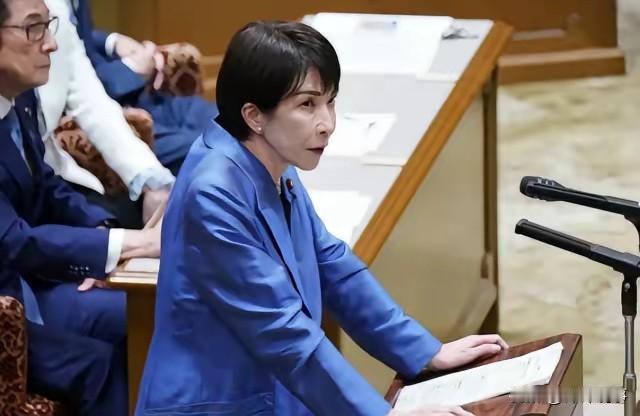 高市早苗这回放软话，说想跟中国对话，那是被现实狠狠教育了。她之前非要把“台湾有事