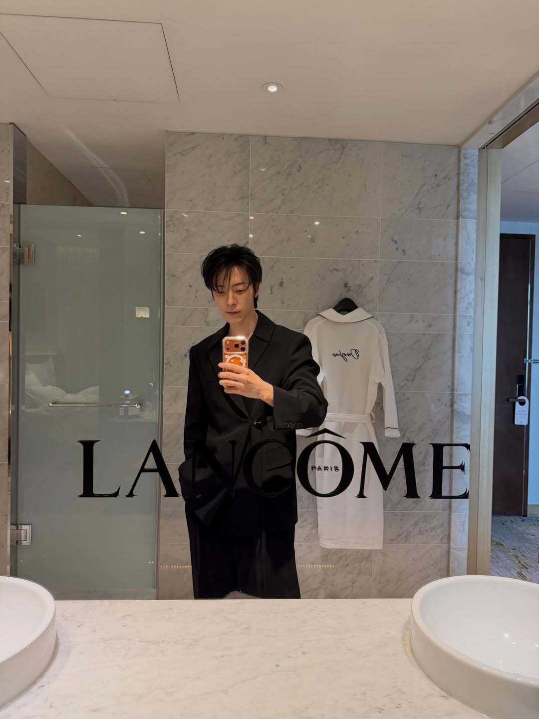 “CB百蓝_。260605李东海 IG更新：LANCOMETW 蘭蔻 速PRO小
