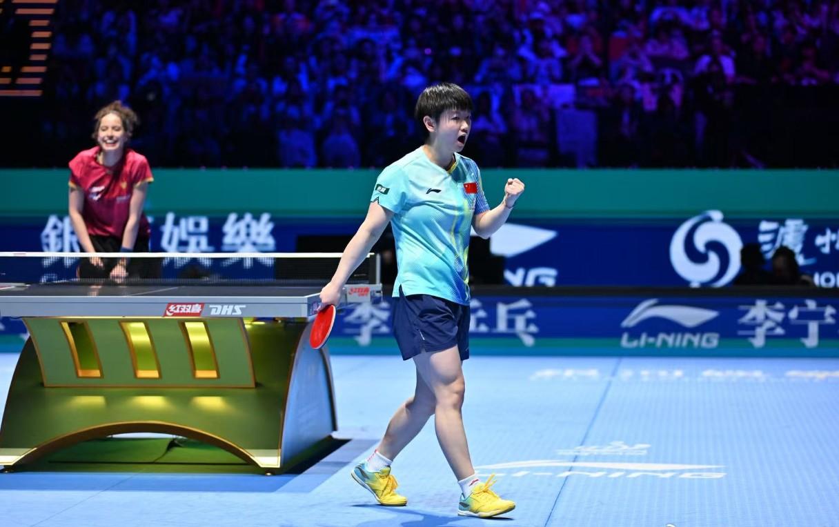 【孙颖莎说她跟高达的比赛，是马琳指导救了她，才撑过落后被动的局面】孙颖莎在202