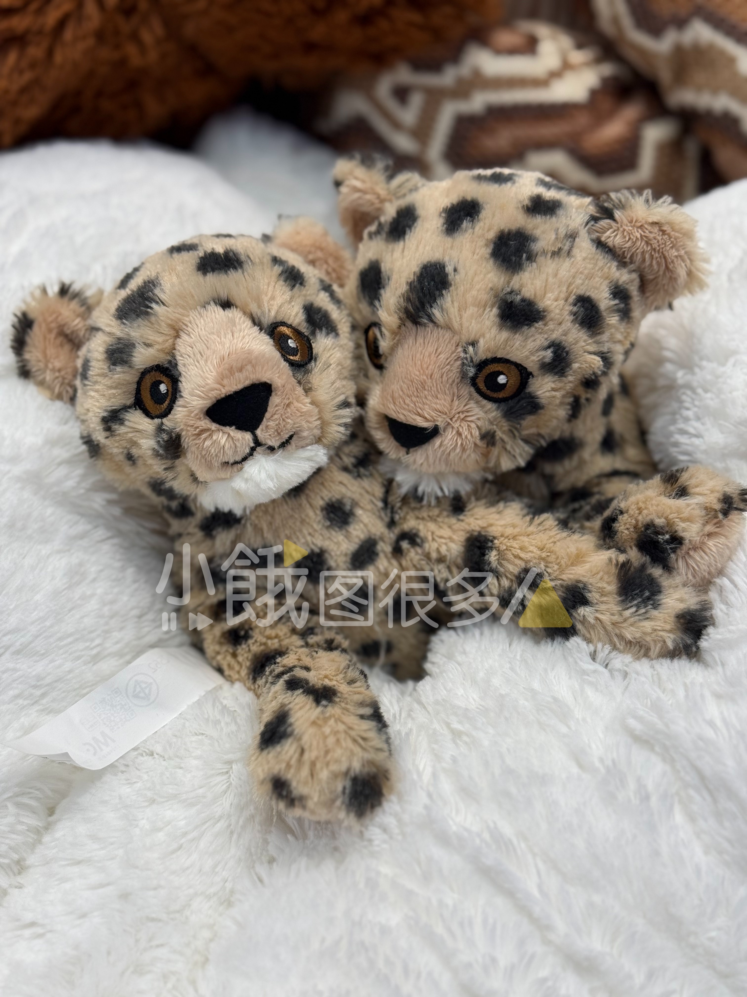 嘻嘻嘻，前几天逛宜家我妈不给我买这个小豹子，没想到在北京家门口看到快闪店，偷偷买