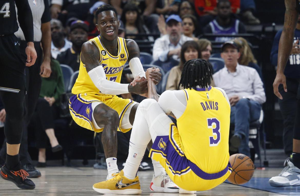 NBA中体味最大的球星是谁？
施罗德在一个网红NEON的车载节目中被问到这个问题