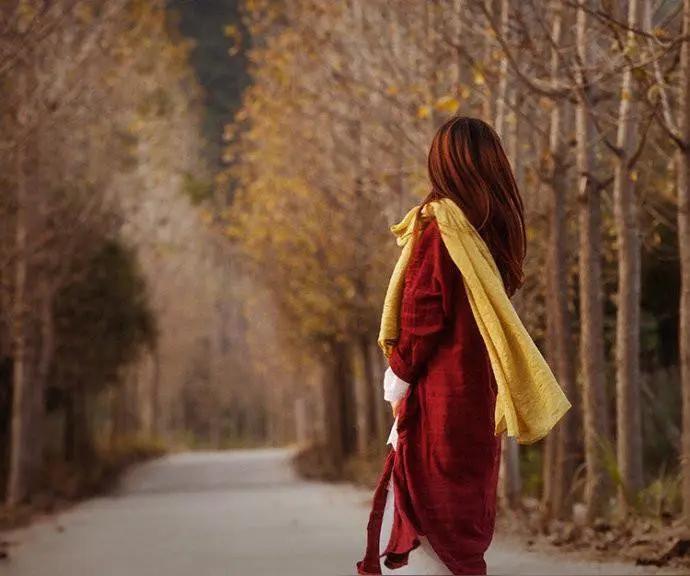 你以为不关心，感情就会淡？其实是你自己在慢慢“凉”掉！

嘿，朋友们！今天咱们聊