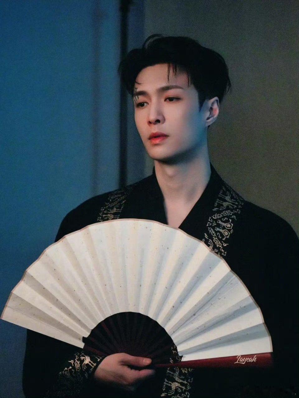 网传张艺兴饰演贾琏曝张艺兴饰演贾琏 网传张艺兴饰演贾琏，真的吗网传新红楼梦演员表