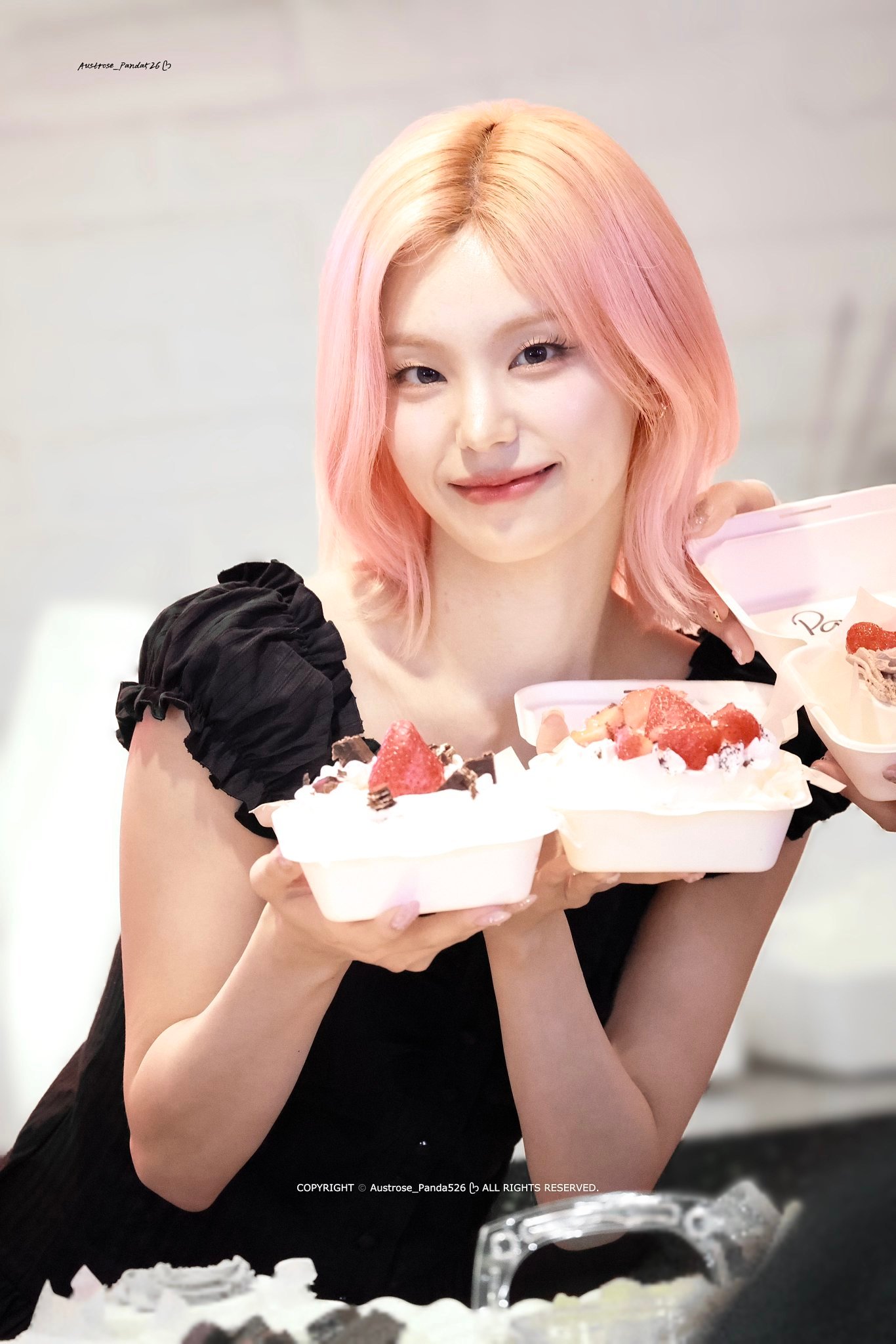 黄礼志  草莓公主🍓🍧©️Panda526_YE 