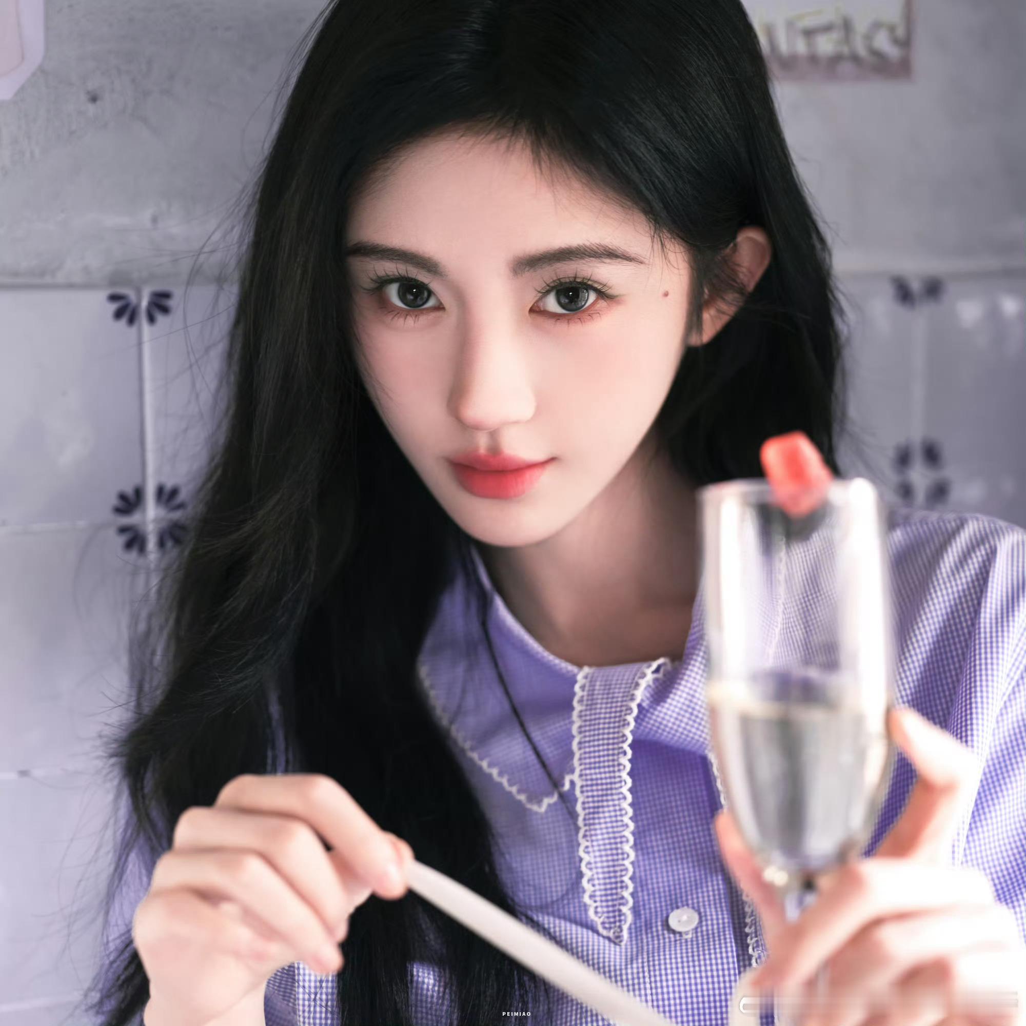 鞠婧祎驰援西藏多多支持人美心善的鞠婧祎呀～ ​​​