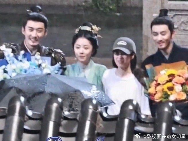 刘学义谭松韵杀青路透谭松韵兰香如故杀青路透. 俊男美女组合太养眼！刘学义英气古装