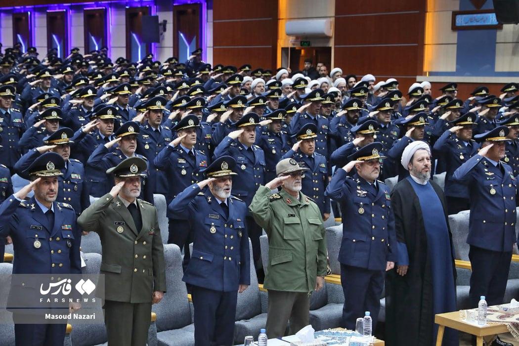 新闻快讯——德黑兰时报消息：在伊朗空军日当天，伊朗武装部队总参谋长阿卜杜勒拉希姆