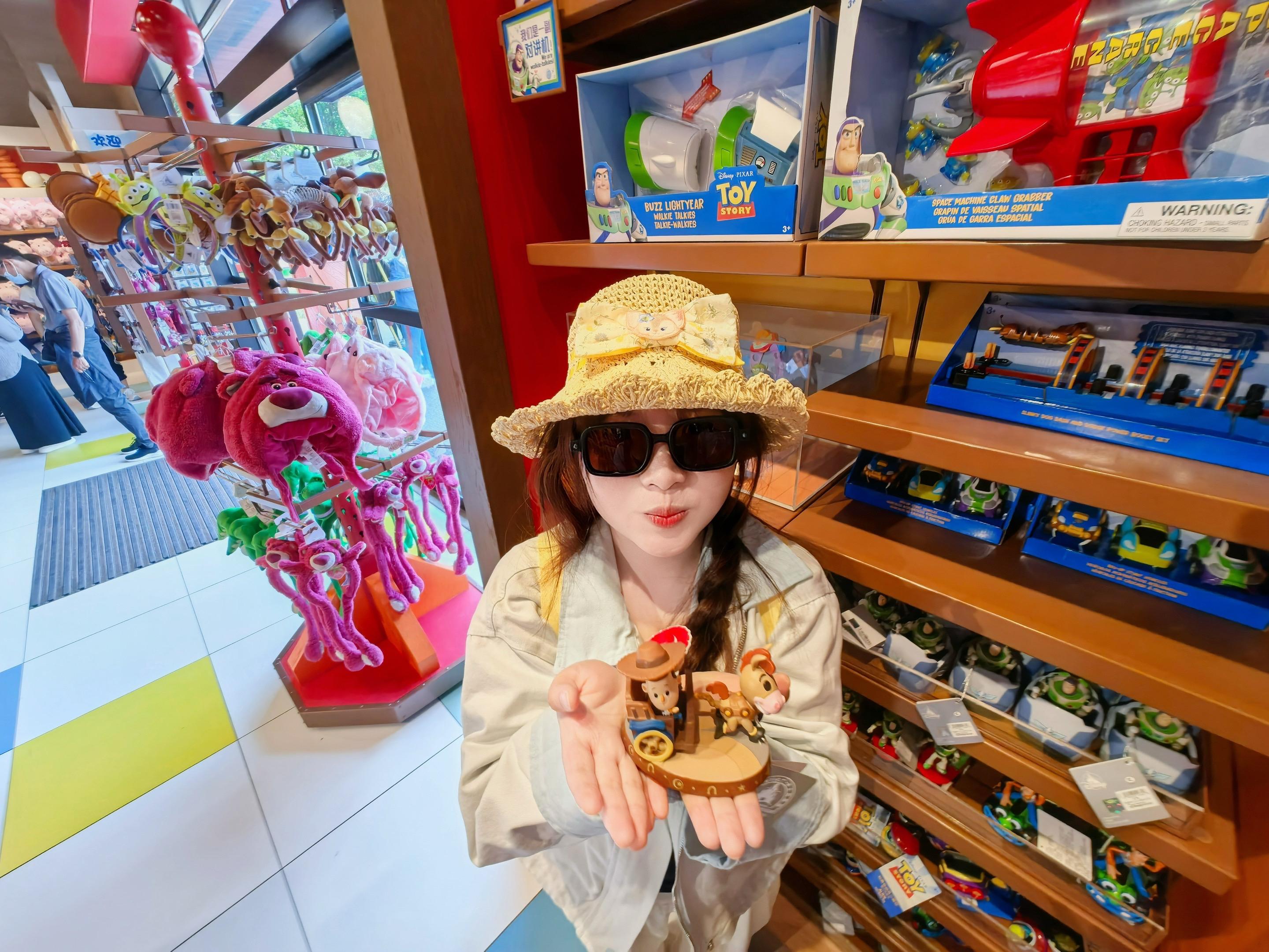 “人生可以不往高处走，也可以往四处走”