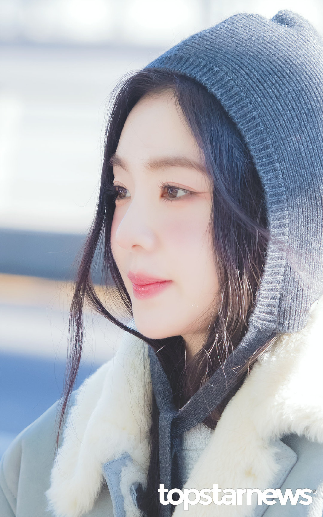 今日 IRENE 现身机场，据悉是前往中国澳门。期待她此次的中国澳门之行能带来精