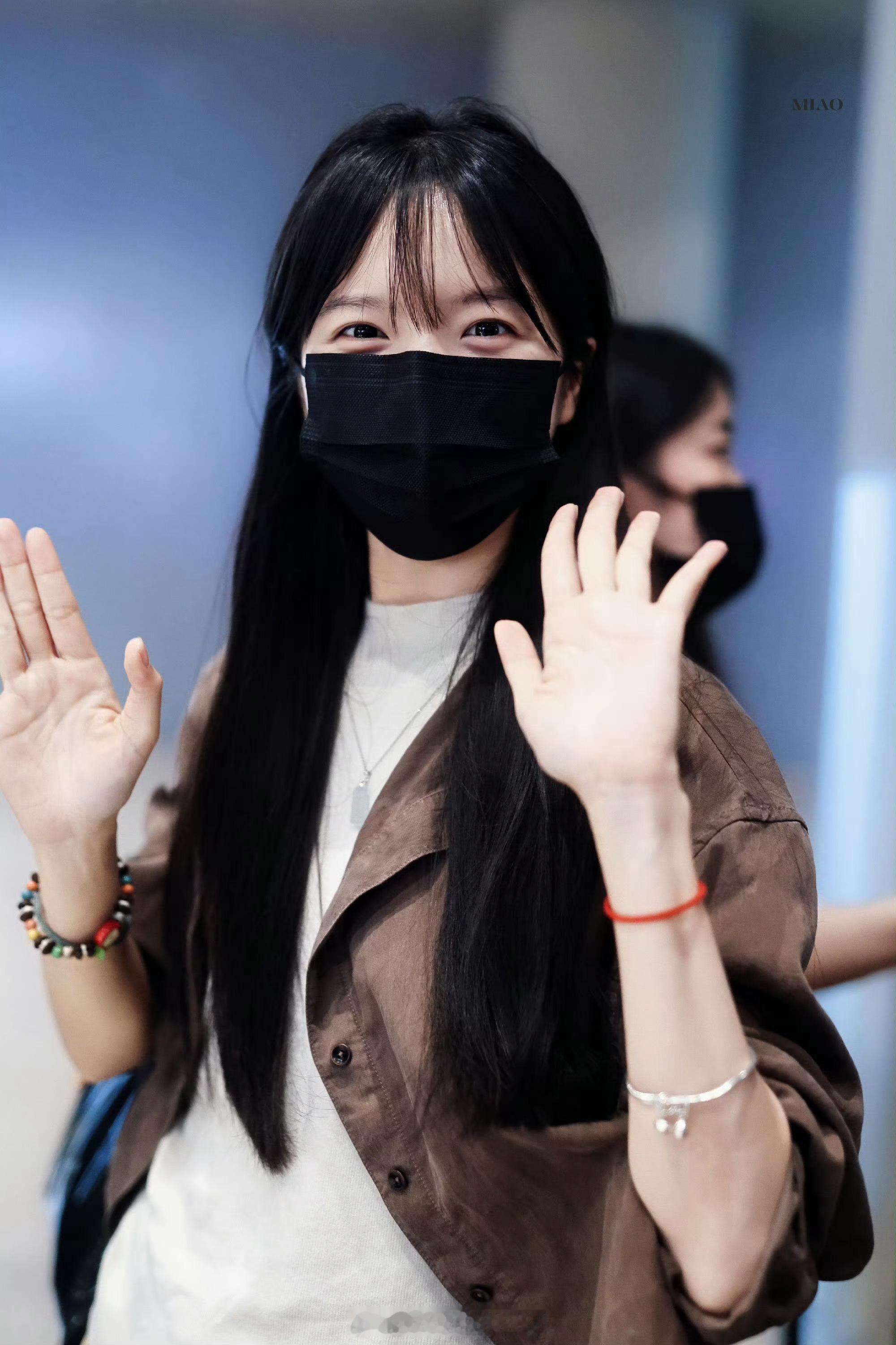 李思潼已经有站姐了 《给阿嬤的情书》口碑大爆，给阿嬷的情书女主有站姐了！李思潼已