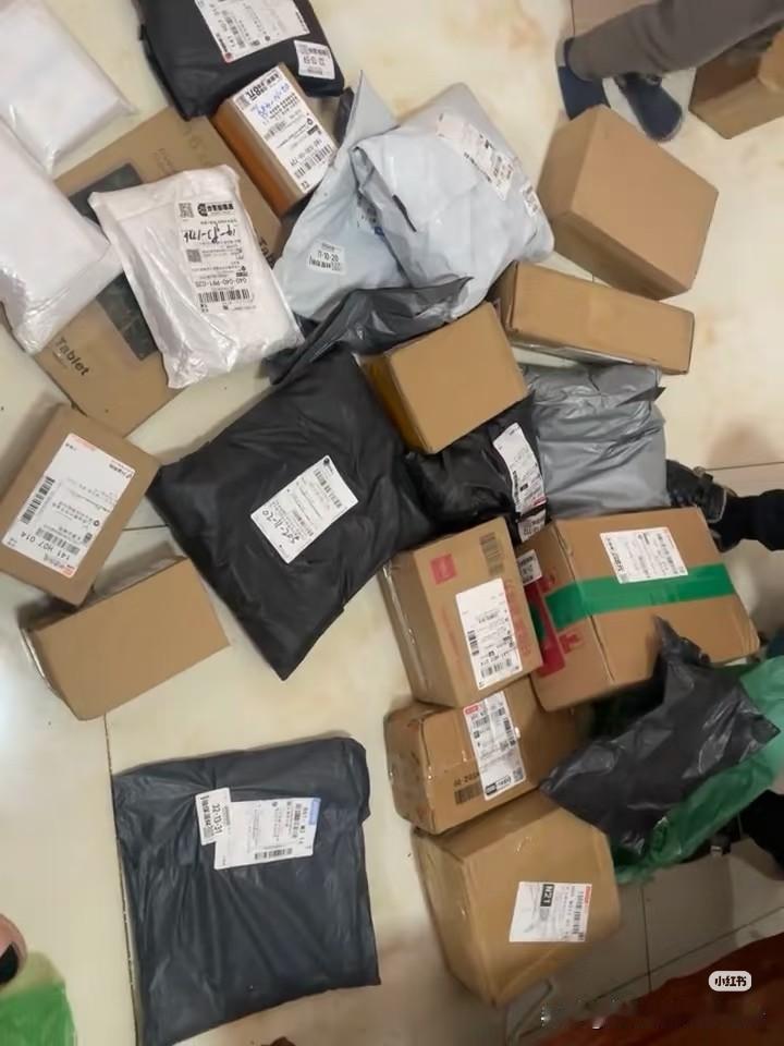 大家喜欢在抖音上买东西吗？买的东西质量怎么样呢？

现在好多人都爱在抖音买东西吧