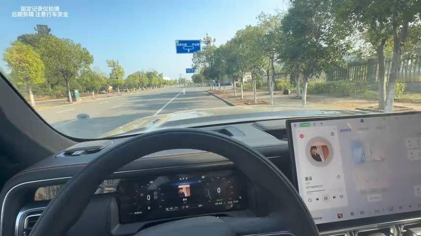 上路体验吉林银河战舰700 看看4.2秒提速多躁动 方方面面