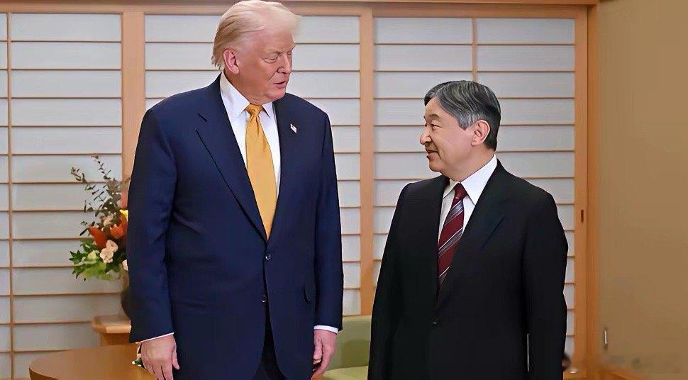 不应该让日韩继续利用汉语占中国人的便宜呼吁封杀“大韩民国”和“天皇”两个词！1，