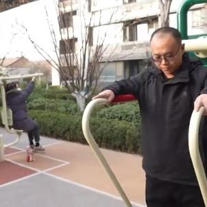 山东德州小区举办的健康减重抵扣物业费活动非常有意义，既促进了居民的健康生活，又减