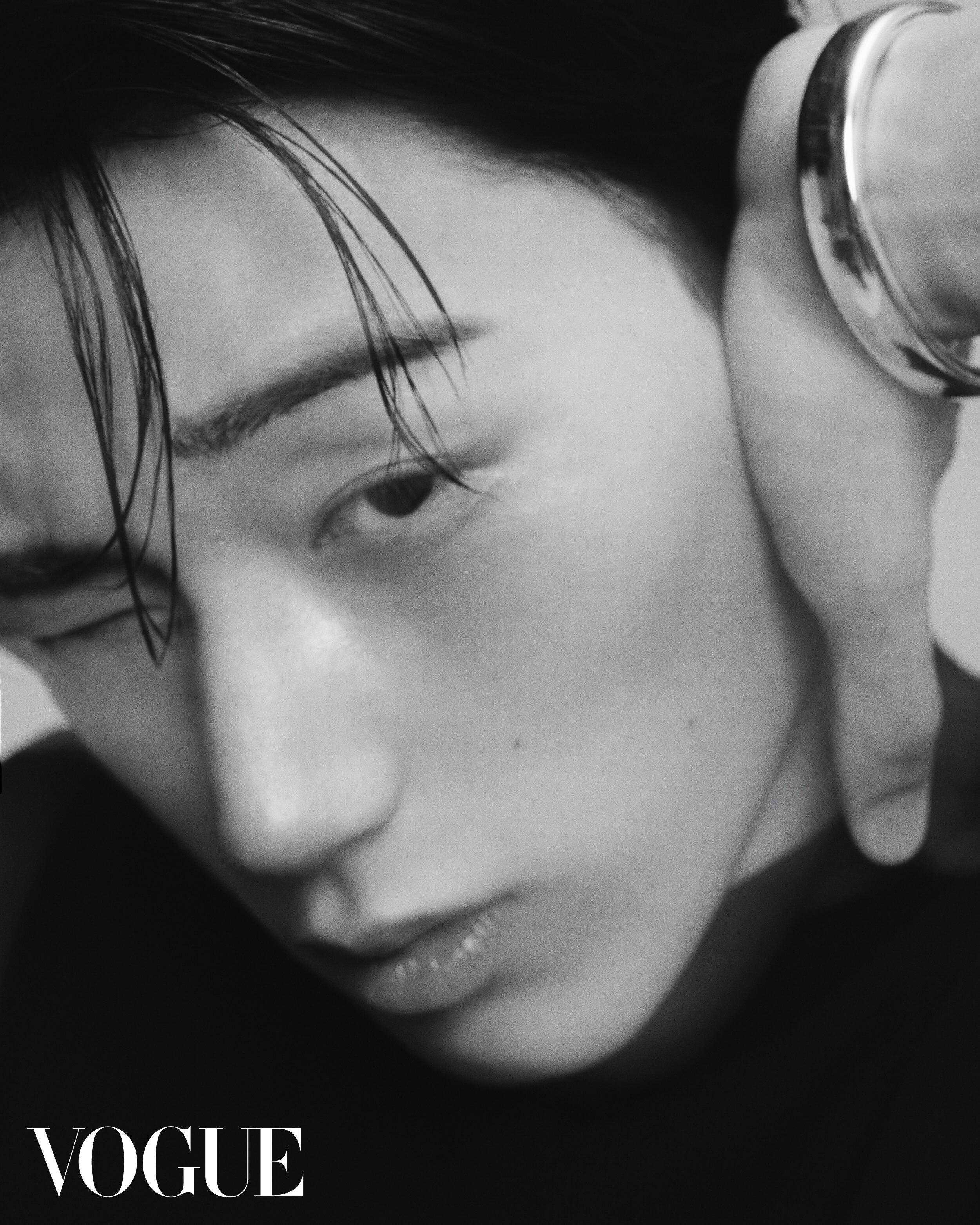 崔伞 x NARS｜VOGUE KOREA Digital Edition 20