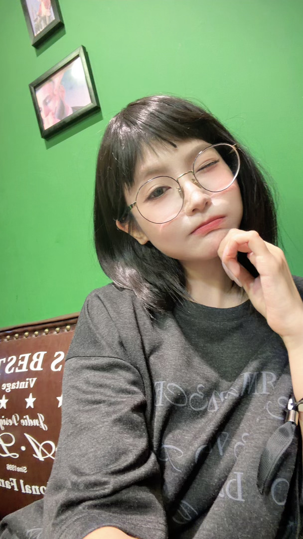 偶然发现的一家复古造型理发店💈～只有老板一个人管全部的那种感受下老板的手艺