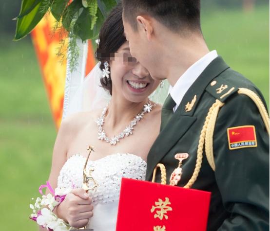 军婚不容破坏！江西，一女子与现役丈夫刚结婚没几个月，便趁着丈夫在部队服役之际，和
