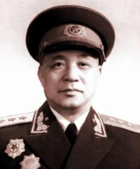 1976年6月，北京闷热。 王建安从山东调研完回到总参一所，一身汗味还没散，就急