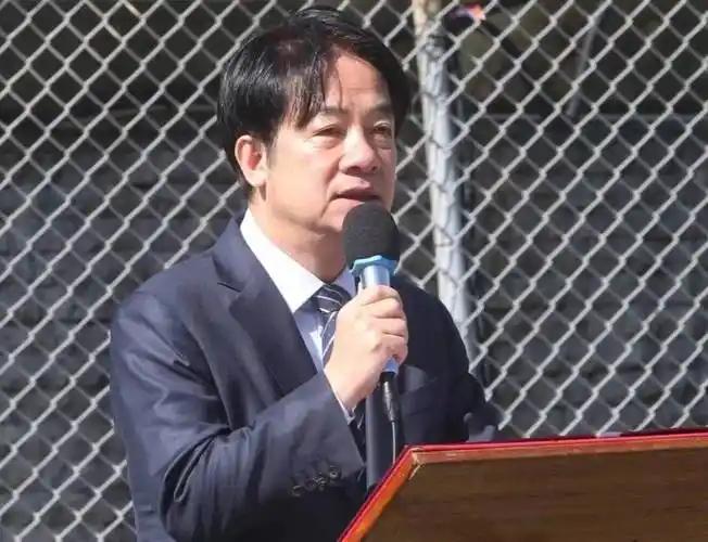 赖清德第一届任期还没干完，蔡英文就要重出江湖了？

有一说一，同时是搞"台独"，