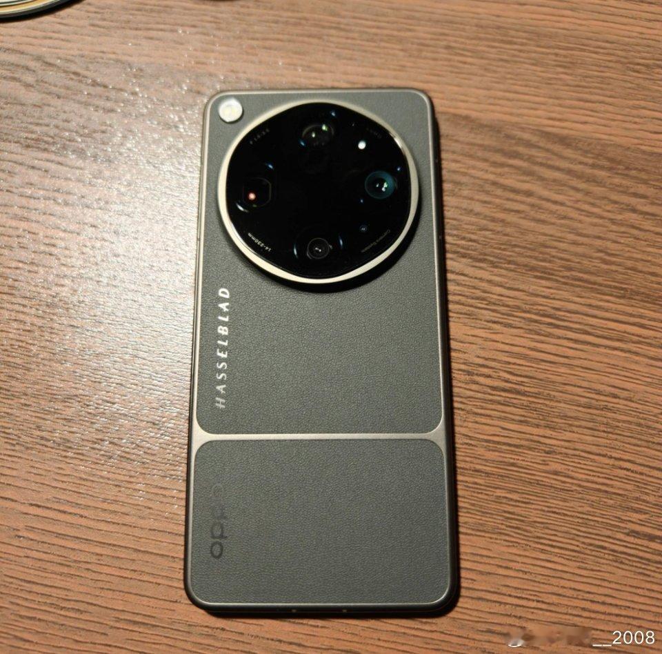 OPPO这个价格，我肯定还是会选苹果虽然拍照比不上，但是系统生态和保值率肯定还是