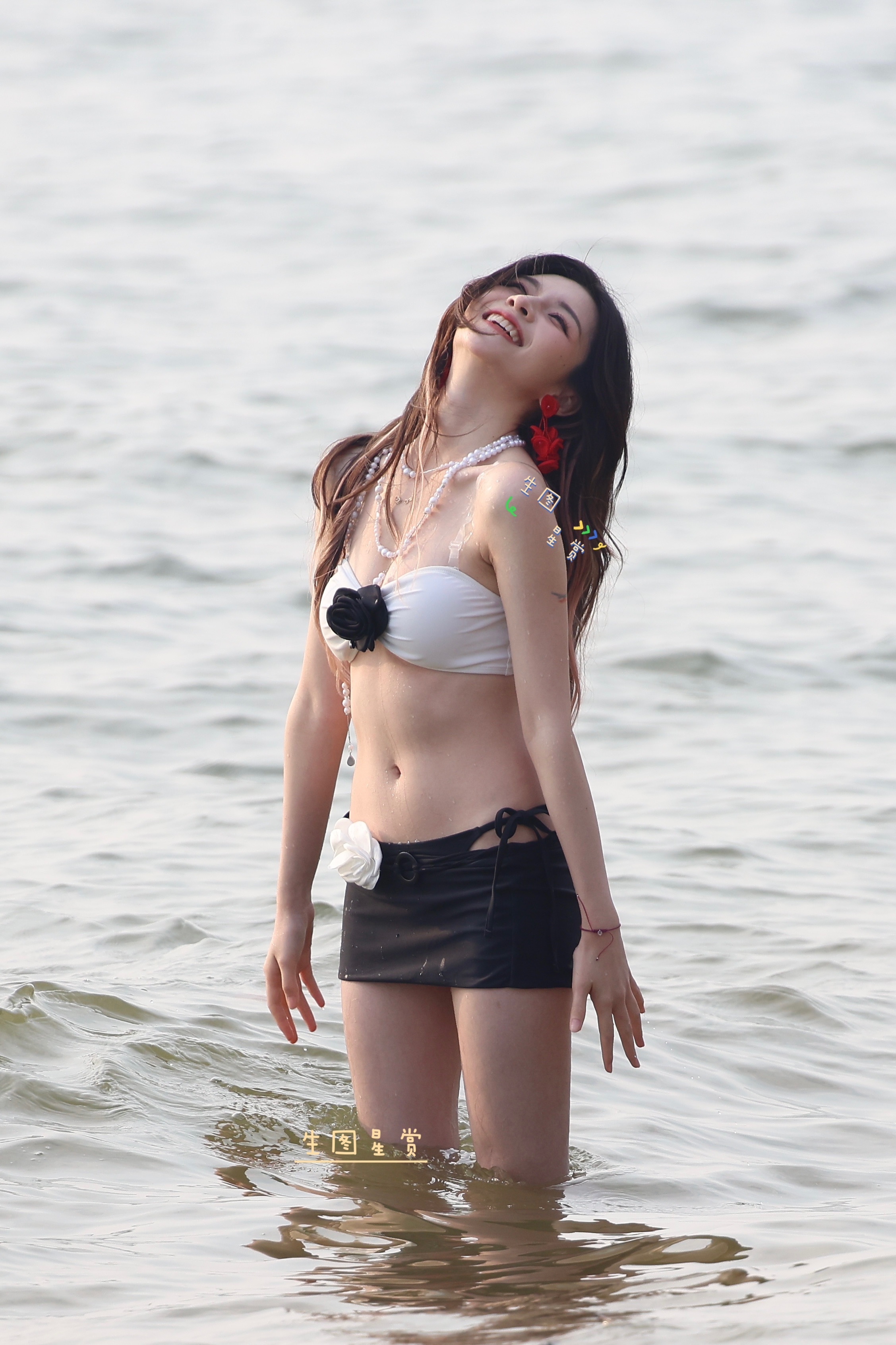 叶舒淇丝芭泰国泳装平面拍摄，海岛人鱼姬🧜🏻‍♀️🌊 ​​​