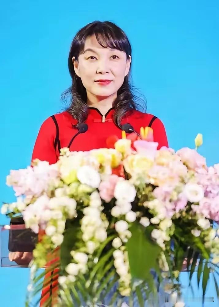 杜建英应该此时已经很紧张了，
并不是因为宗馥莉上诉被驳回，
而是在于
那么这18
