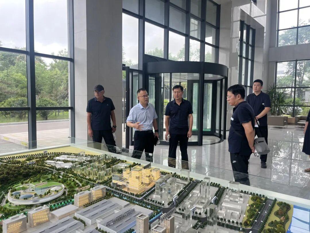 根据清廉之岛消息，青岛市崂山区区属国有企业专职外部董事王忠森涉嫌严重违纪违法，目