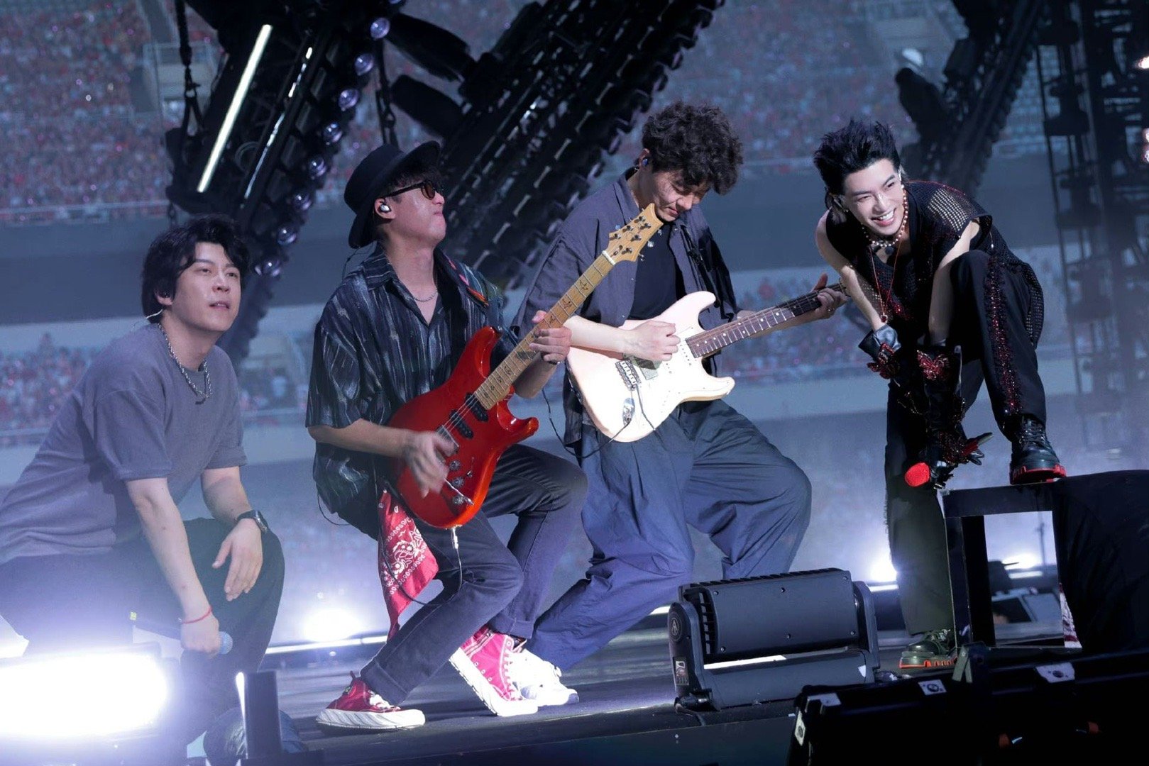 #华晨宇说不要再说我写的歌很难了#电子改编，国风改编，迥异的风格却能稳稳拿捏，这