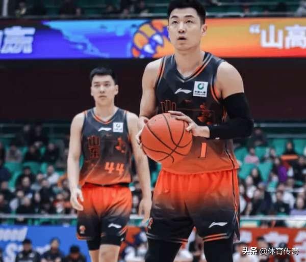 昨晚CBA常规赛，山东高速男篮96-112客场输给了上海久事男篮，高诗岩全场投篮