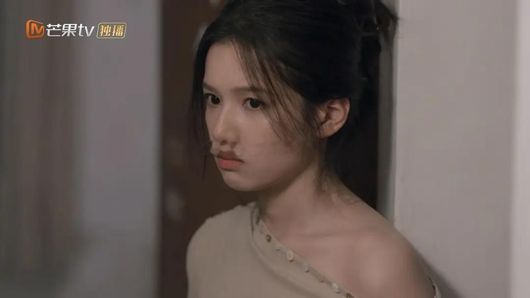 野狗骨头里张婧仪真的太美了吧随随便便一截都美的吓人 