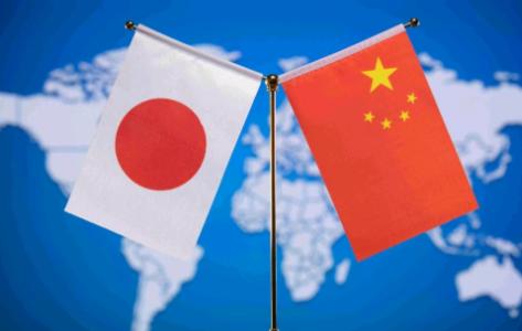 日本众议院议员中山泰秀表示，要对中国进行反威慑！

当地时间2月25日，中方刚对