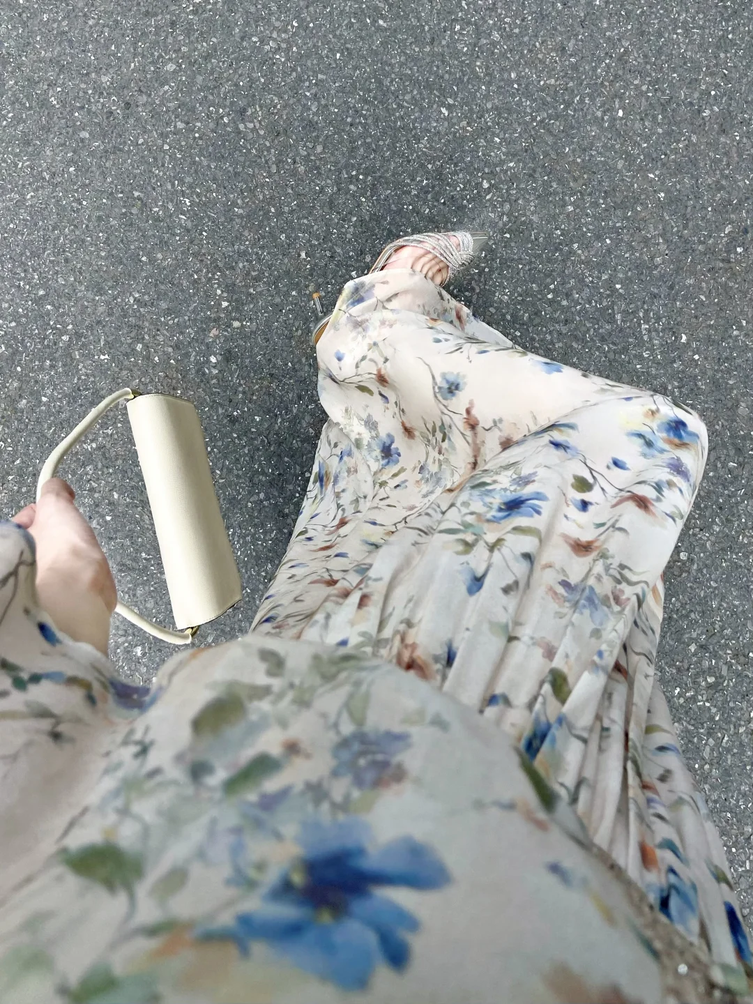 我真的夸累了！这种清冷温柔感真的好好看！！