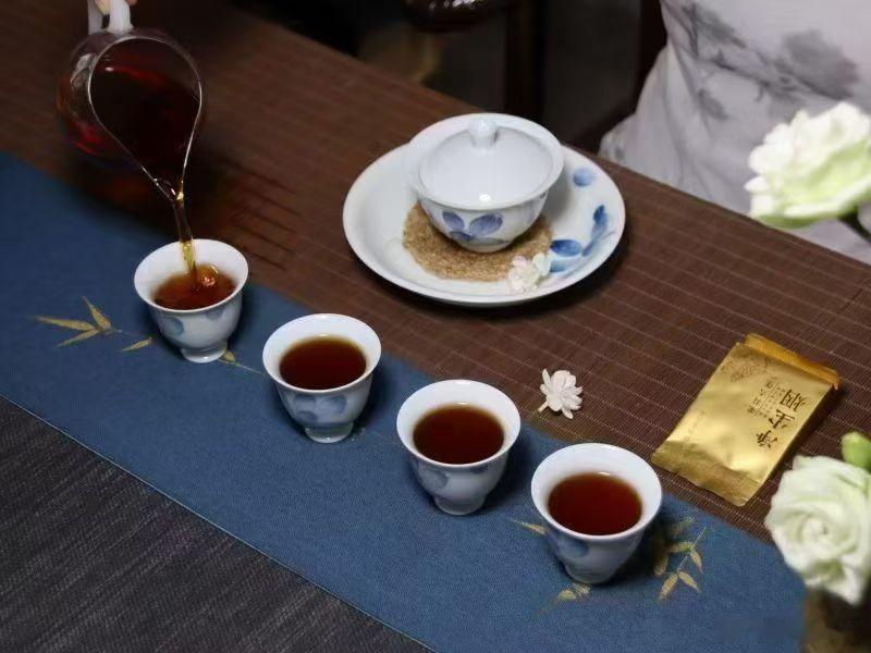 永远不要提前焦虑，万物自有节奏，尽你所能，敬你所不能，不为难自己。 