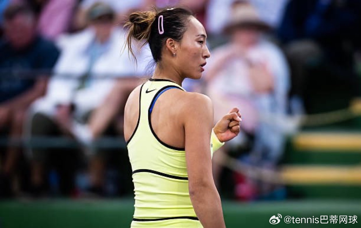 郑钦文🇨🇳 4-6 6-2 6-4凯斯🇺🇸如果她保持健康，肯定能重回巅峰