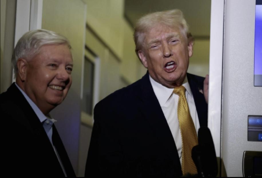 特朗普说，美国需要委内瑞拉的石油和资源，现在就要。

据美国全国广播公司消息，美